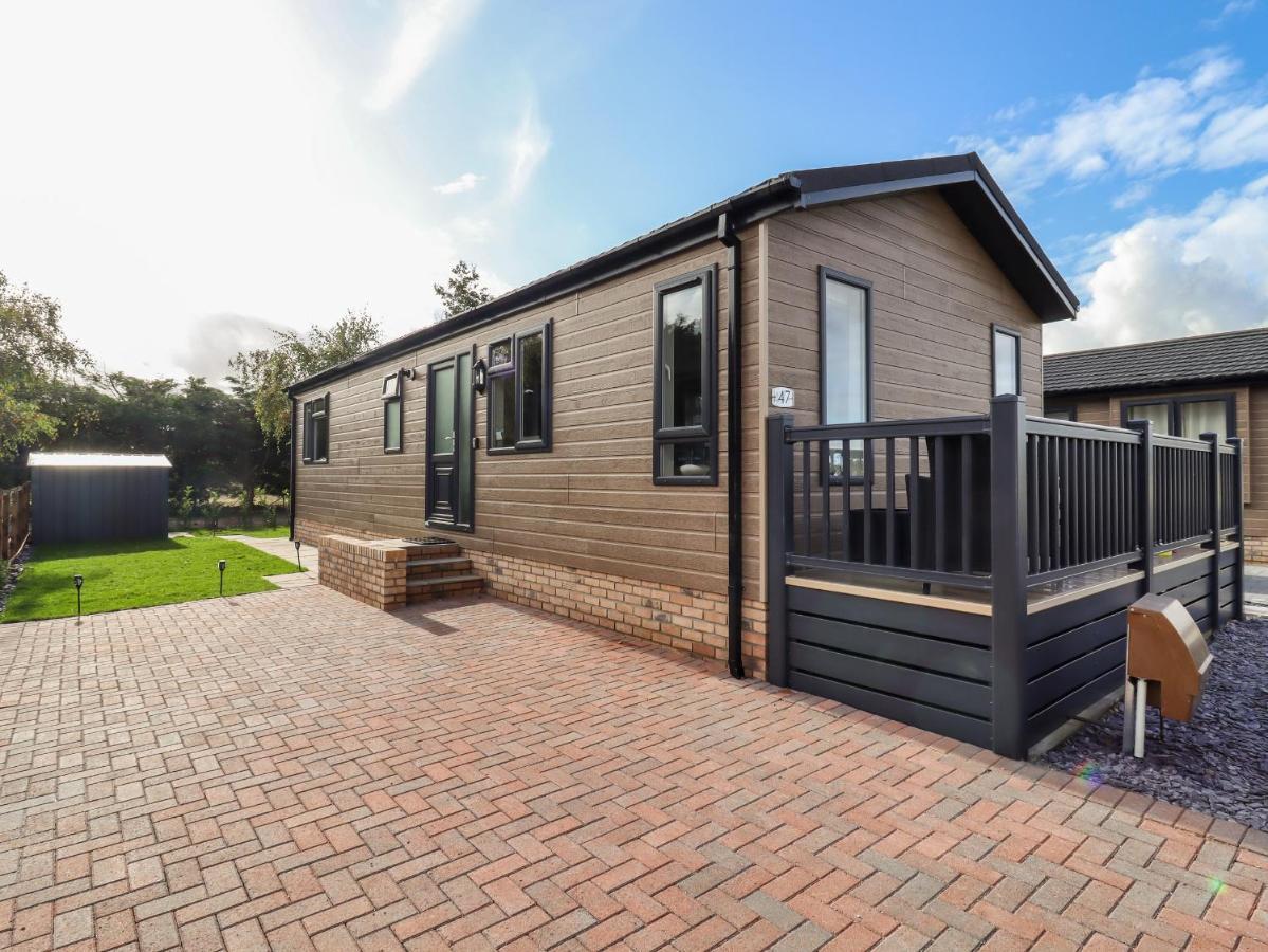 Lodge 47 Ipswich Exterior photo